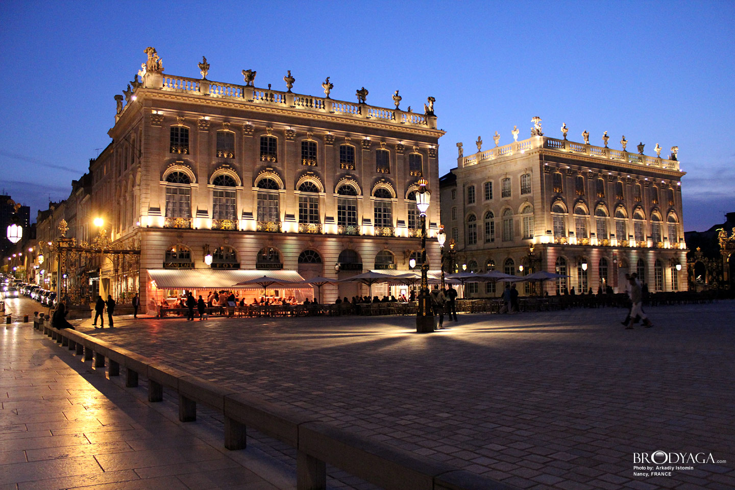 Place Stanislas by night